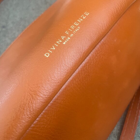 Divina Firenze Italy Orange Tan Genuine Leather Crossbody Shoulder Bag - Picture 4 of 11